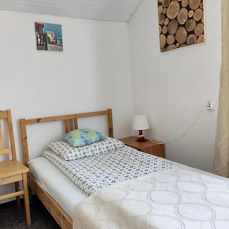 Δωμάτια σε οικογενειακή κατοικία Satori *